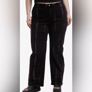 Hot Topic Black and pink wash wide leg jeans plus size 16 NWOT